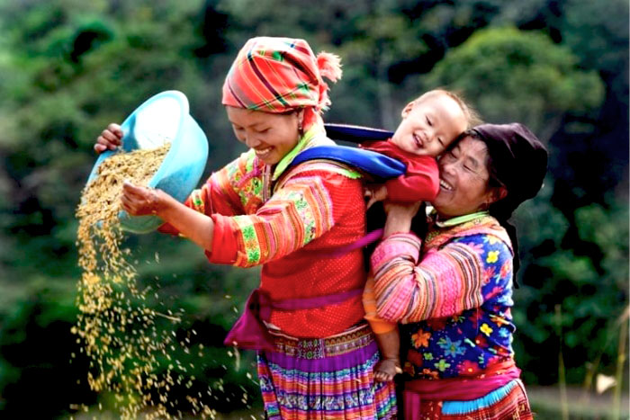 Les sourires énergiques des habitants de Ha Giang, Vietnam