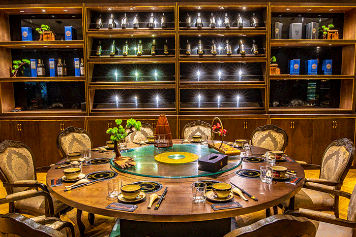 Hồng Hạnh 2, Restaurant chic Ha Long