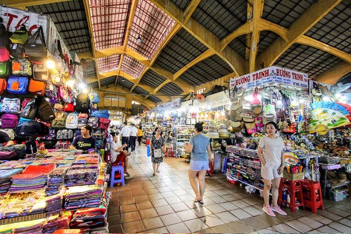 Le marché animé de Saigon - Ben Thanh
