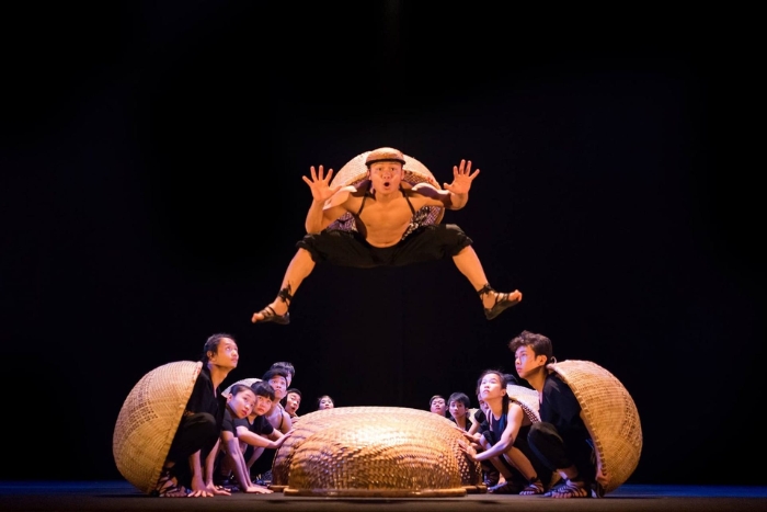A O Show à l’Opéra de Saïgon