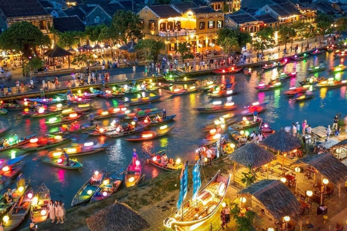 Hoi An la nuit est le moment idéal pour profiter du plaisir du festival coloré