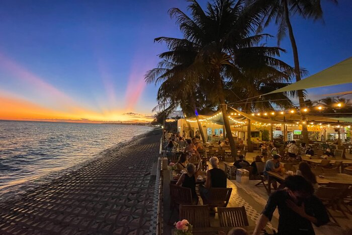 Mot Nang Seafood Restaurant – Seaside