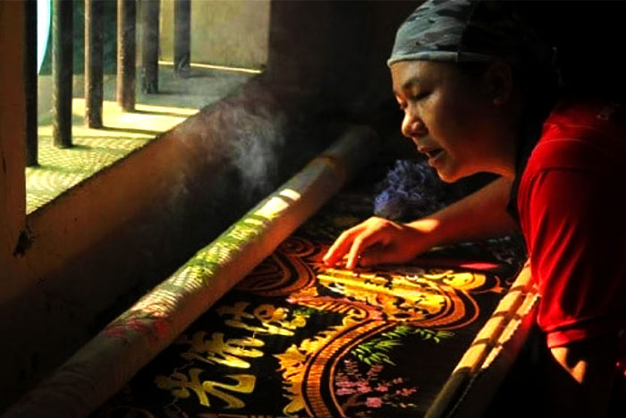 Visite de Van Lam et découverte des techniques traditionnelles de broderie