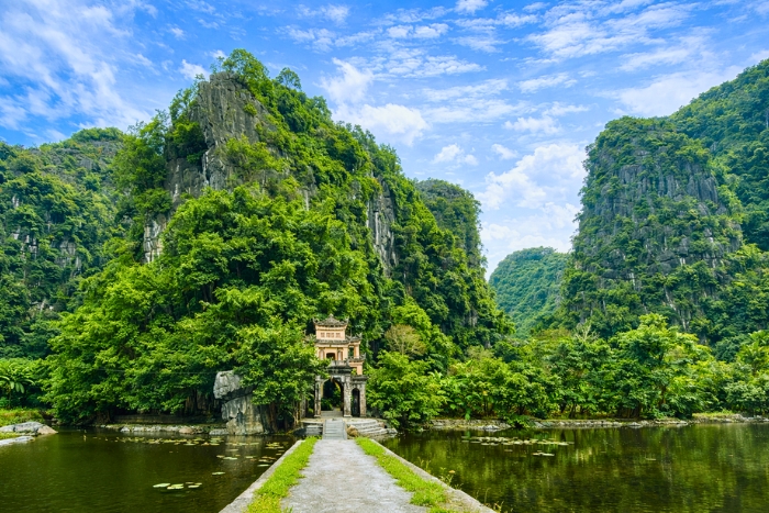 La pagode de Bich Dong - Entre roche et recueillement