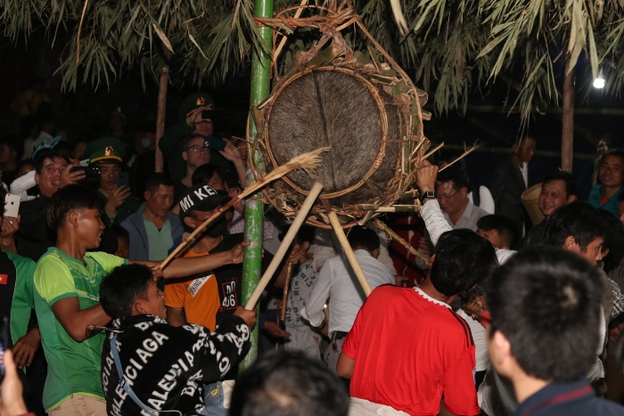 Festival du Tambour des Ma Coong est une fête unique à Quang Binh