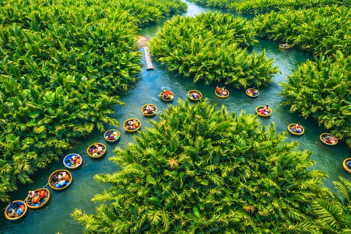 Expérience en bateau-panier dans la forêt de cocotiers de Bay Mau à Hoi An